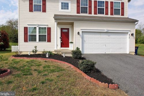 413 Harvest Grove Trl, Dover, DE 19901-2797