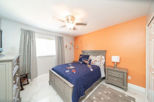 2134 19 Ave, Cape Coral FL  33990-4113 exterior