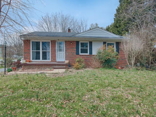 98 Oak Knoll Rd, Asheville, NC 28804-2232