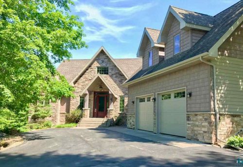 3520 Little Creek Pl, Duluth MN  55811-3784 exterior