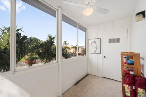 457 Capri J, Delray Beach FL  33484-5157 exterior