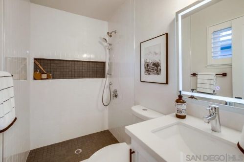 3715 Martha St, San Diego CA  92117-1816 exterior