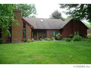 334 Shadowbrook Dr, Webster, NY 14580-9108