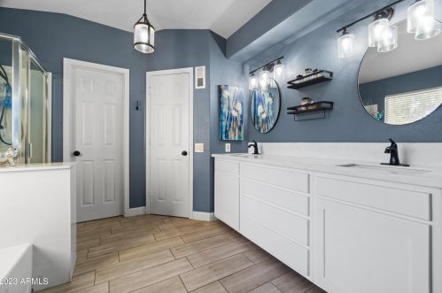 4274 Maya Way, Cave Creek AZ  85331-2615 exterior