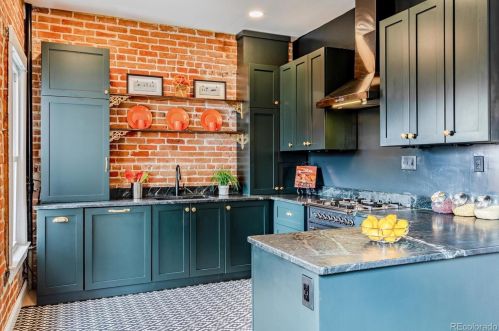 271 Cherokee St, Denver CO  80223-1836 exterior