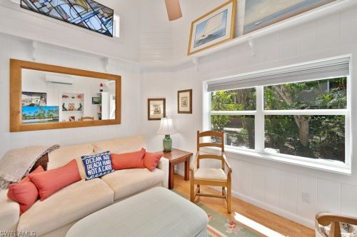 2629 Coconut Dr, Sanibel FL  33957-2005 exterior