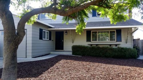 1386 Lassen Ave, Milpitas, CA 95035-6510