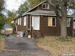101 Matty Ave, Syracuse, NY 13211-1630
