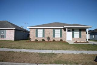 4605 Bayou Des Familles Dr, Marrero, LA 70072-6579