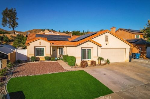 31662 Willow View Pl, Lake Elsinore CA  92532-0401 exterior