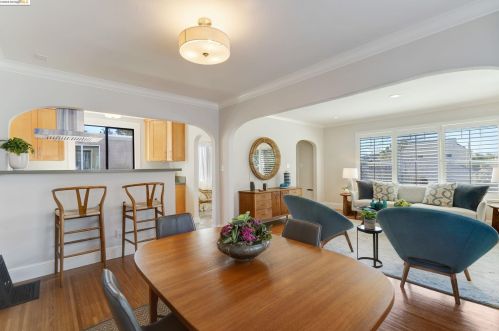 138 San Carlos Ave, Richmond CA  94530-4149 exterior