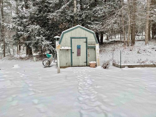 20 Eric Pl, Unity NH 03743-4225 exterior