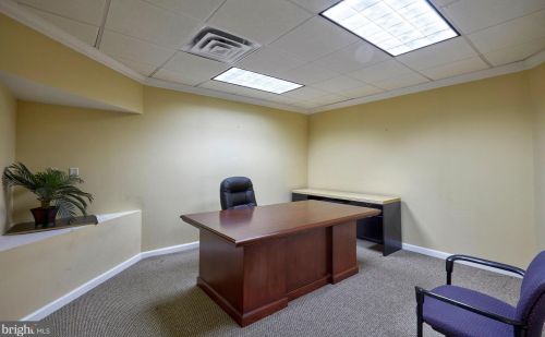 4 Millennium Dr, Columbus NJ  08022-2250 exterior