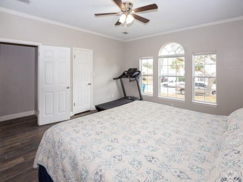 2813 Arnold Palmer Ct, Shalimar FL  32579-2238 exterior