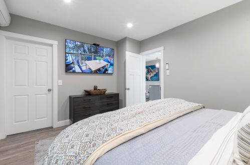 13 Merrill St, Columbia NH  03576-3136 exterior