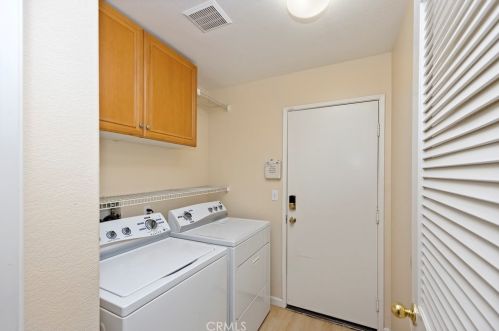 29205 Sunswept Dr, Lake Elsinore CA  92530-7247 exterior