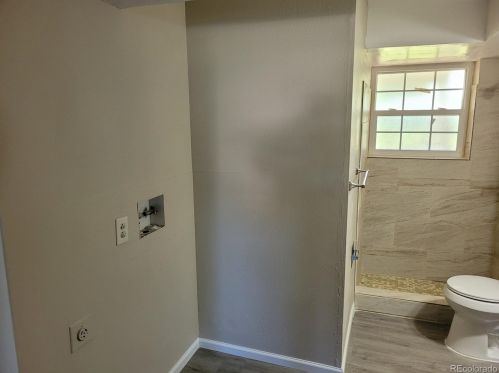 1092 Lewiston St, Denver CO 80015-4068 exterior