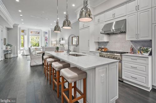 1330 Vermont Ave, Washington, DC 20005-3607