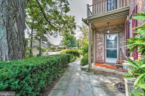 233 Union St, Kennett Sq PA  19348-3330 exterior