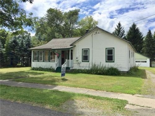 11 New St, Randolph, NY 14772-1013