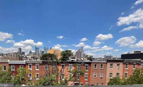 1538 Christian St, Philadelphia PA 19146-2113 exterior