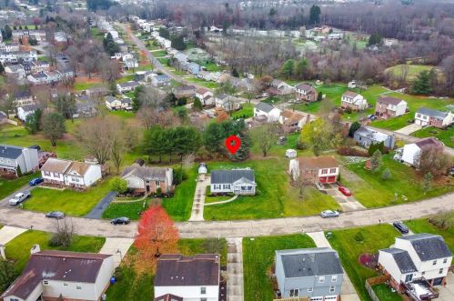 624 Walden Way, Imperial PA  15126-9684 exterior