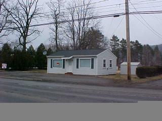 17 Main St, East Lawrenceville, PA 16929-9478