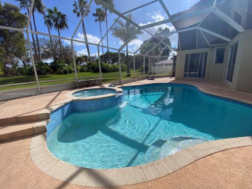 1231 179th Ave, Hollywood FL  33029-3162 exterior