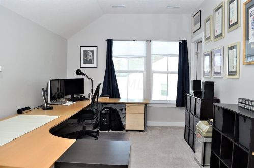 1702 Keela Dr, Pataskala OH  43062-7121 exterior