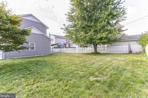 501 Delaware Ave, Lansdale PA 19446-3419 exterior