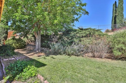 17302 Forest Hills Dr, Victorville CA  92395-4618 exterior