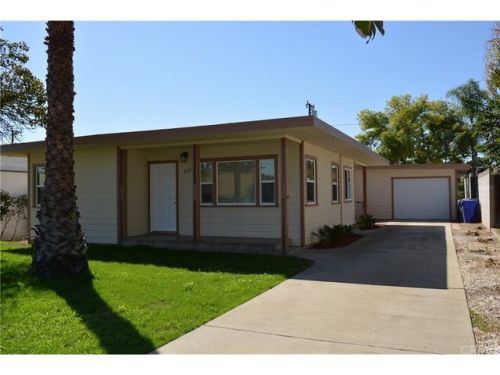 937 4th Ave, Upland, CA 91786-3940