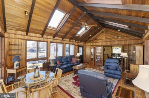 2221 Swamp Pike, Gilbertsville PA  19525-9654 exterior