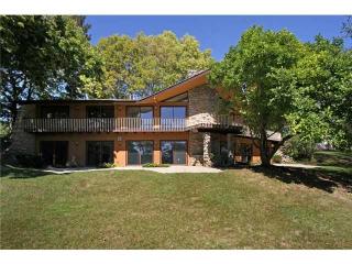 1330 Old Trail Rd, Maumee, OH 43537-1943