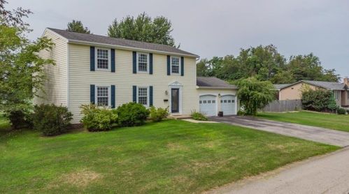 170 Autumn Dr, Trafford, PA 15085-1449
