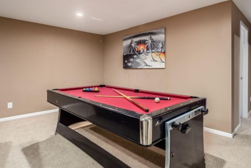 3230 Weeping Spruce Dr, Darbydale OH  43123-1490 exterior