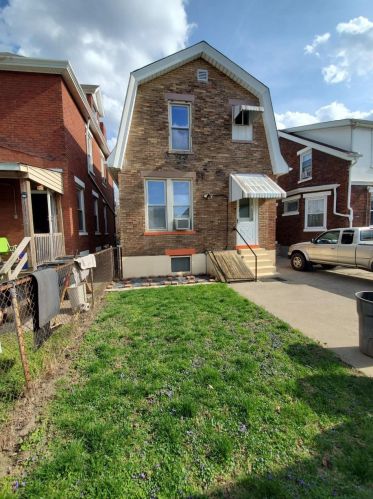 611 4th St, Newport, KY 41074-1735