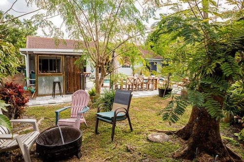 4836 Lee Rd, Delray Beach FL  33445-3287 exterior