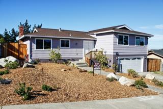 1305 Yosemite St, Seaside, CA 93955-5634