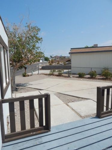 3066 Oak Pl, Bullhead City AZ  86429-7120 exterior