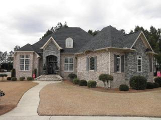 1124 Wild Pine Dr, Fayetteville, NC 28312-9234