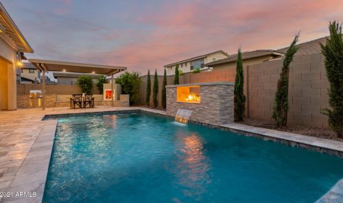 3731 Arabian Dr, Gilbert AZ  85296 exterior