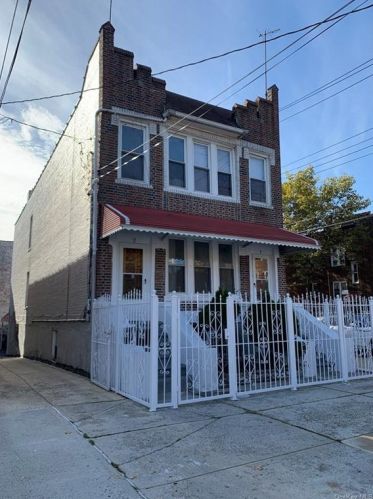 1760 Seward Ave, Bronx, NY 10473-3427