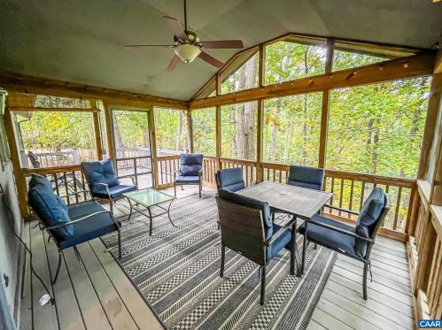 2749 Lanier Ln, Mc Gaheysville VA  22840-2015 exterior