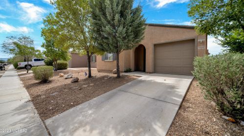 5222 Desert Straw Ln, Tucson, AZ 85756-5186