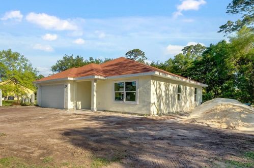2099 2nd Ave, Deland, FL 32724-2741