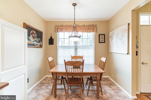 23 Westhampton Way, Lansdale PA 19446-7315 exterior