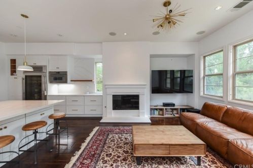 28 Climbing Vine, Irvine CA  92603-0200 exterior