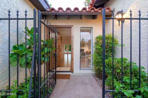 5678 73rd St, Scottsdale, AZ 85250-6400