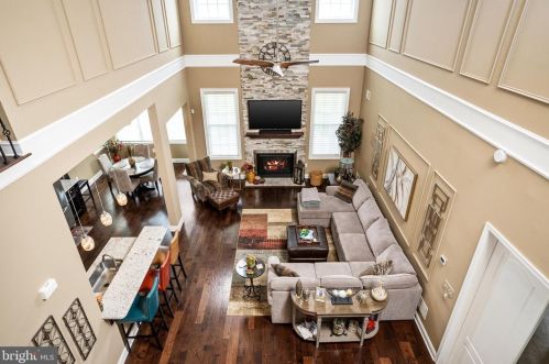 1748 Renaissance Blvd, Yardley PA  19067-6446 exterior